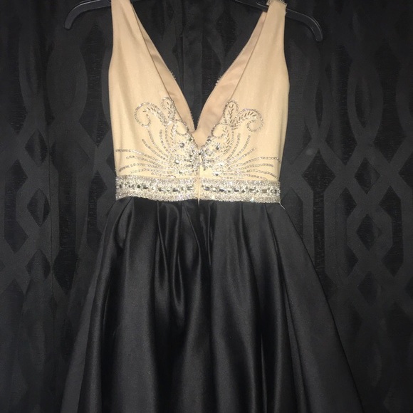 Pretty tan and black homecoming dress - Picture 2 of 4